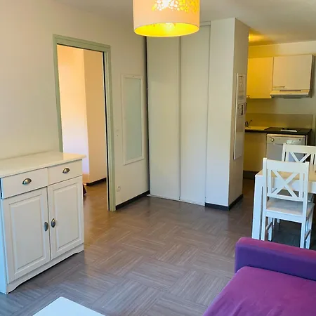 홀리데이파크 Terres De France - Cote Provence 그뢰오레방