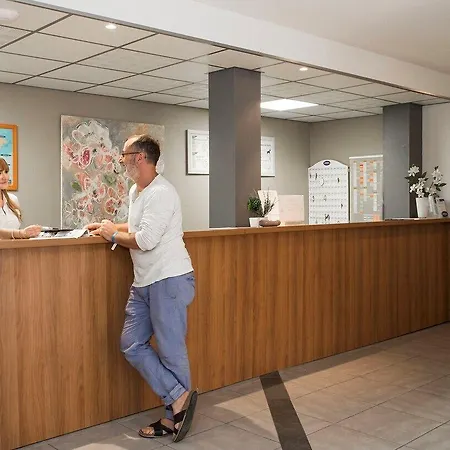 홀리데이파크 Terres De France - Cote Provence