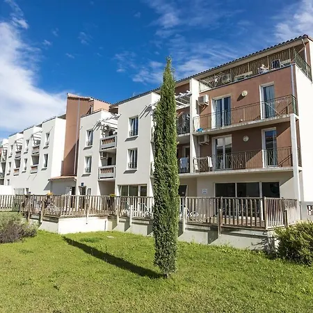 Terres De France - Cote Provence Holiday park 3*