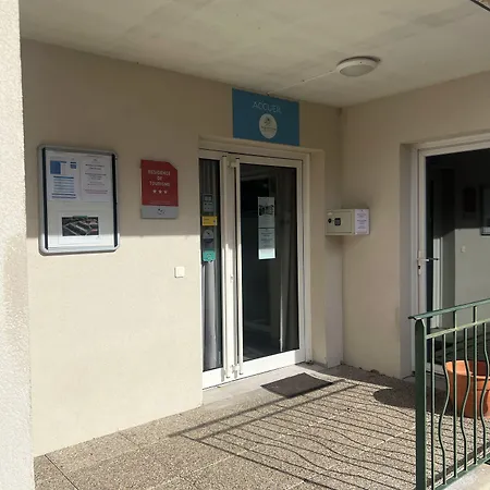 Terres De France - Cote Provence Holiday park 3*